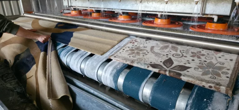 Serik halı yıkama makinesi ile profesyonel halı temizleme - Arya Halı Koltuk Yıkama