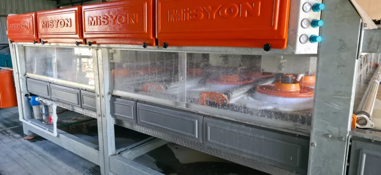 Misyon halı yıkama makinesi ile profesyonel temizlik - Arya Halı Koltuk Yıkama Serik